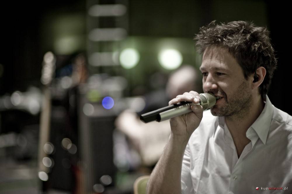 Koncert Andrzeja Piasecznego w Teatrze im. Adama Mickiewicza w Cieszynie