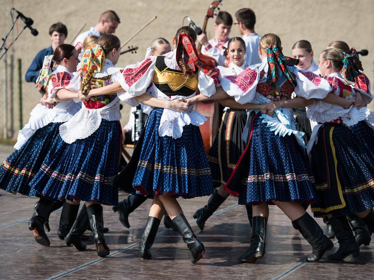 II Roztoczański Festiwal Kapel Ludowych w Zwierzyńcu