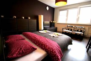 Lucky Apartments & Hostel