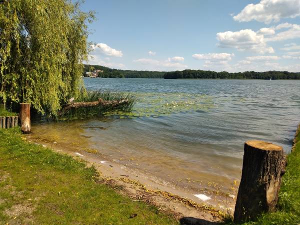 Sobótka Mazury - wczasy nad samym jeziorem, obiekt całoroczny.