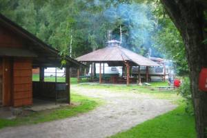 Domki Drewniane i Pole Namiotowe