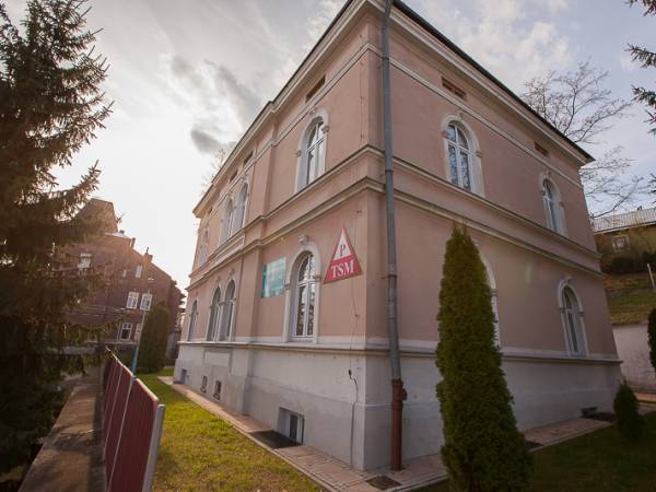Schronisko Młodzieżowe PTSM Matecznik