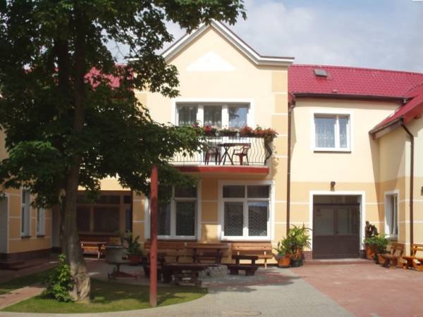 Ośrodek Kolonijno-Wczasowy SKAUT Ośrodek Kolonijno-Wczasowy SKAUT