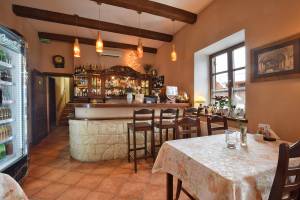 Pensjonat i Restauracja Pod Wietrzną Górą