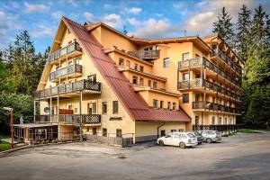 Apartmánové domy Almet a Spiežovec