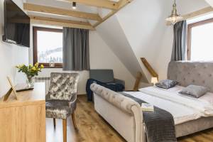 Willa Chwost Pokoje i Apartamenty