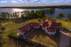 Domki i apartamenty nad jeziorem - Pensjonat Rybical