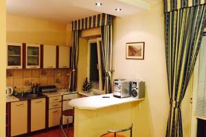 APARTAMENT DOMANIEWSKA