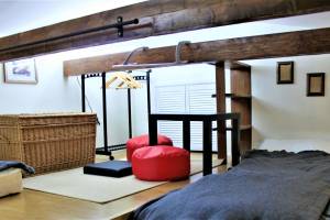 Samurai Apartments