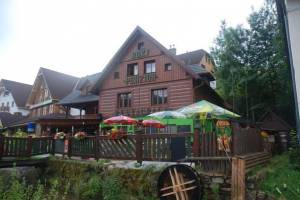 Penzion a restaurace Roky