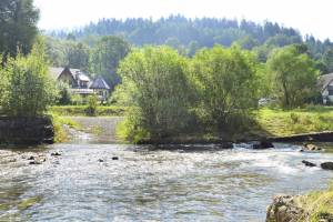 Domek nad rzeką