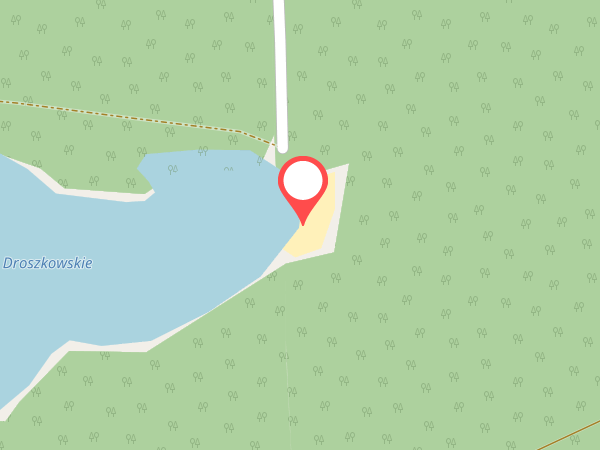 Plaża nad jeziorem w Droszkowie