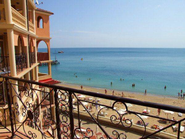ROYAL CLUB - Apartamenty bezpośrednio przy plaży 2017