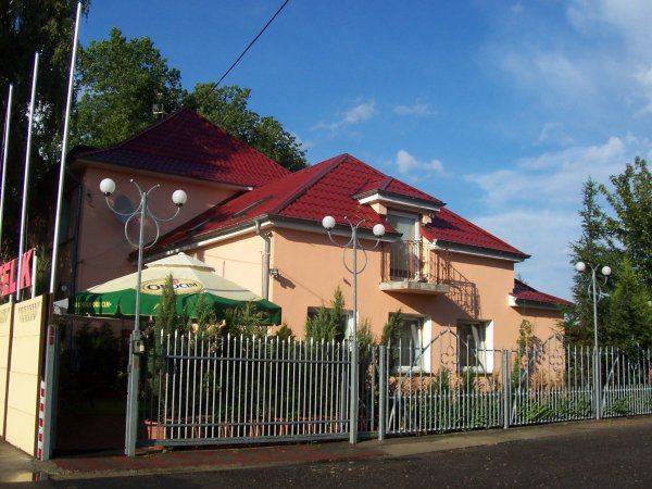 Usługi Hotelarsko-Gastronomiczne "Mieszko"