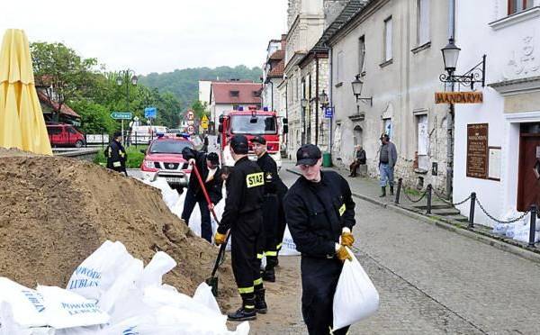 19 maja godz. 16:01. fot. Mateusz Stachyra 19 maja godz. 16:01. fot. Mateusz Stachyra