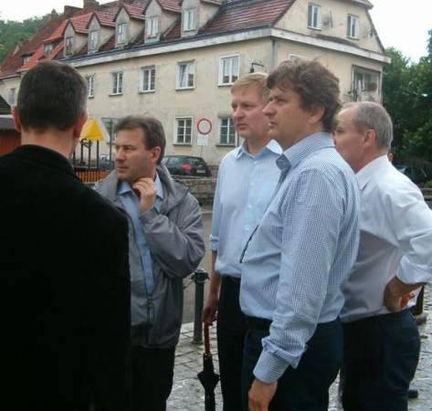20 maja godz. 14:16. Politycy w Kazimierzu. fot. PR 20 maja godz. 14:16. Politycy w Kazimierzu. fot. PR
