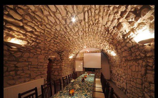 Sale konferencyjne Pensjonat i Restauracja Pod Wietrzną Górą