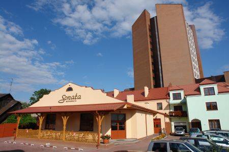 Obiekt hotelarski-restauracja Sonata
