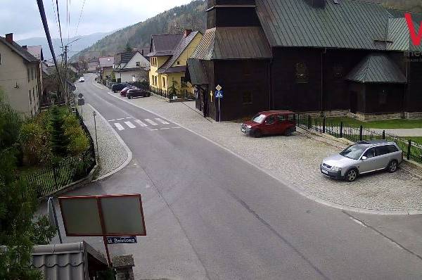 Kamera Żabnica, Widok na zabytkowy kościół Kamera Żabnica, Widok na zabytkowy kościół