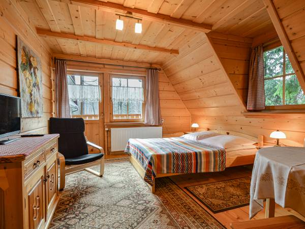 POKOJE i APARTAMENTY REGIONALNE POKOJE i APARTAMENTY REGIONALNE