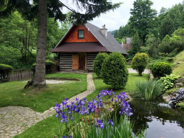 Oryginalna drewniana chata Jezersko