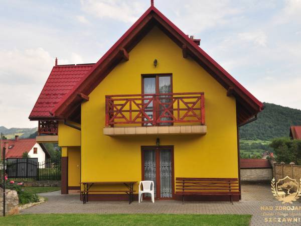 Domek Żółty lokalizacja ul. Sopotnicka 22F
