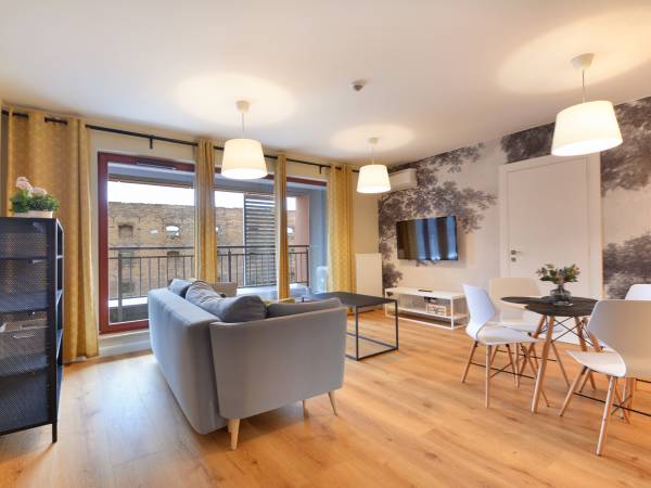 Grand Apartments Waterlane Island
