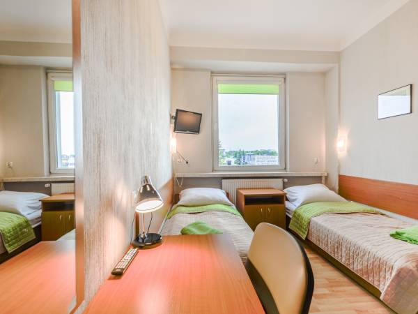 Premium Hostel & Bistro