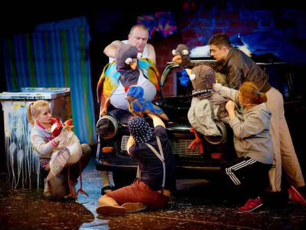 Spektakl "Dziób w dziób" w Teatrze Andersena w Lublinie