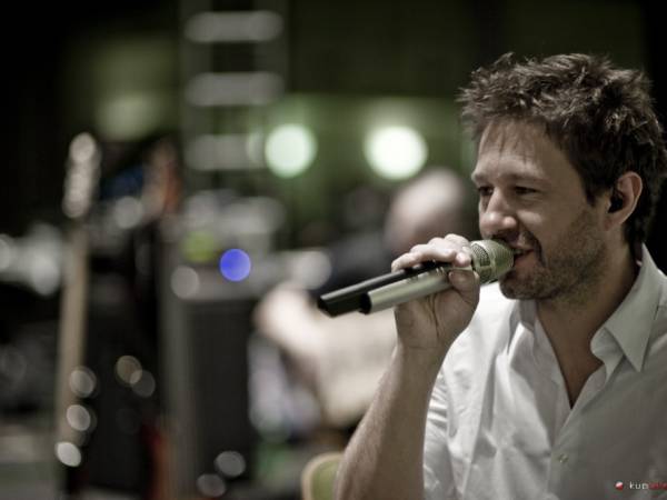 Koncert Andrzeja Piasecznego w Teatrze im. Adama Mickiewicza w Cieszynie