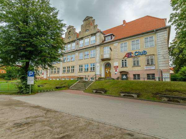 Biblioteka Publiczna w Mikołajkach