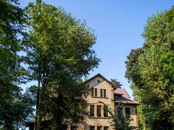 Pałac Poraj Pałac Poraj