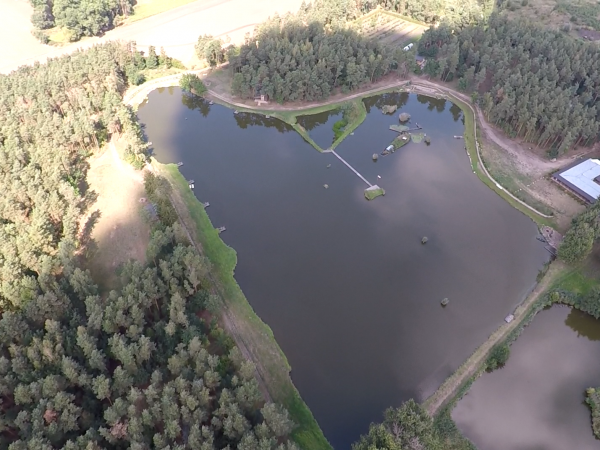 Łowisko nad rozlewiskiem Łowisko nad rozlewiskiem