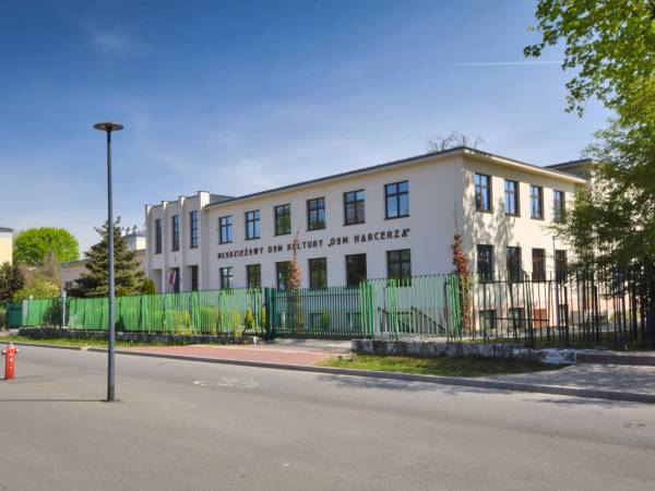 Młodzieżowy Dom Kultury - Dom Harcerza