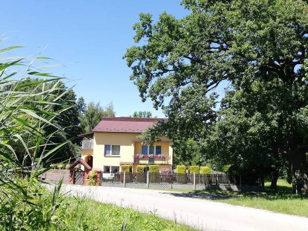 Domek Pod Dębem Domek Pod Dębem