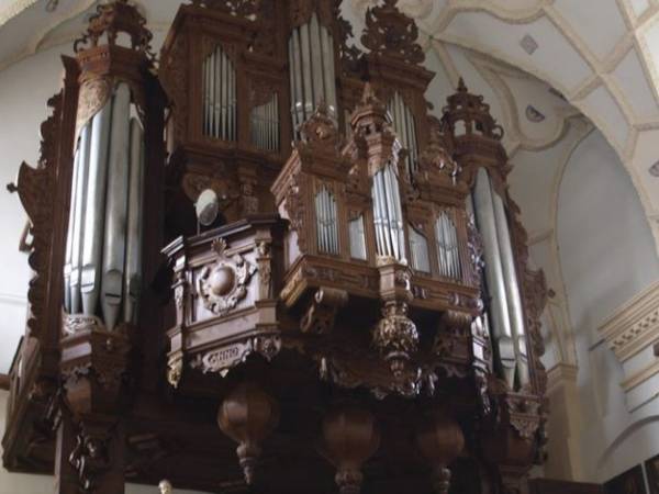 Wakacyjne prezentacje organowe