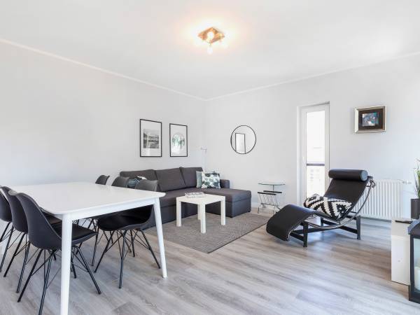 Nowa Flotylla 9/12 by Renters Nowa Flotylla 9/12 by Renters