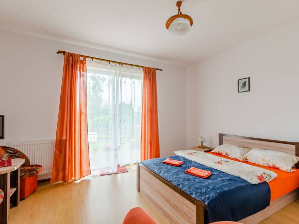 Pokoje gościnne Pod Lipami Pokoje gościnne Pod Lipami