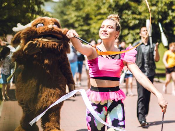 Bal na Zamku Wróżek w Magicznych Ogrodach
