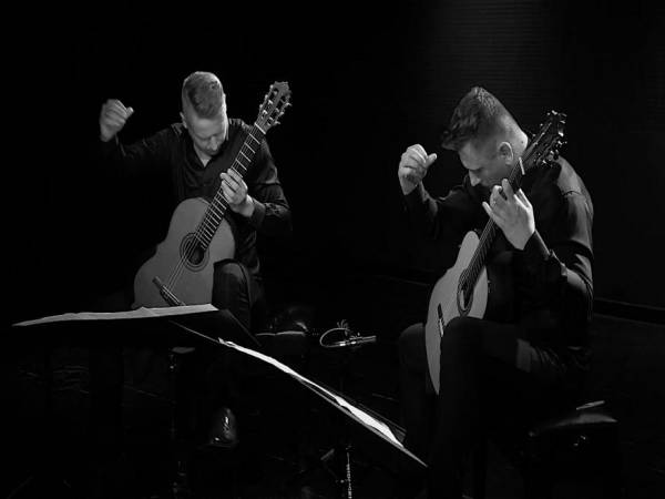 Koncert Pajestka Kostecki DUO w Klubie 13 Muz w Szczecinie