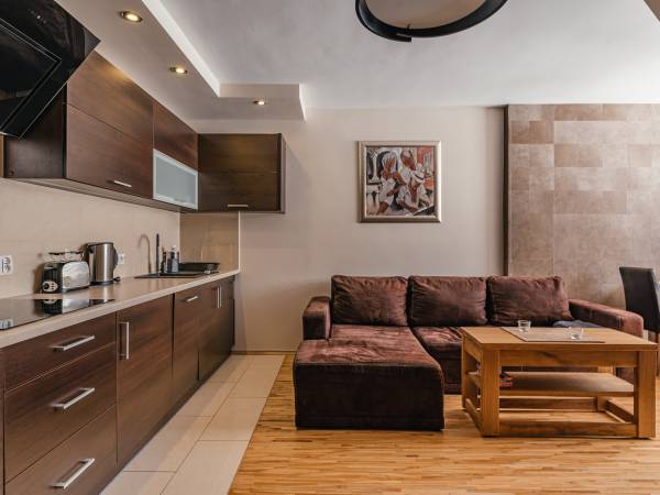 APARTAMENT LUX JACUZZI APARTAMENT LUX JACUZZI