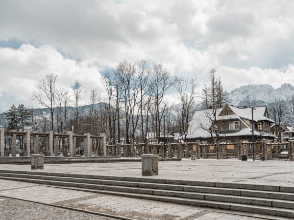 Plac Niepodległości