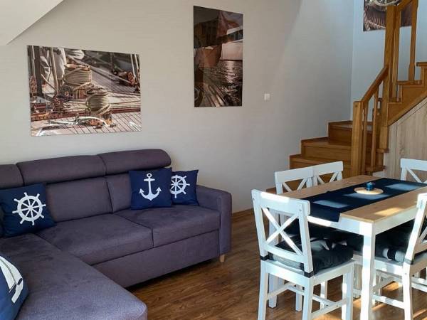 APARTAMENT POD ŻAGLAMI APARTAMENT POD ŻAGLAMI