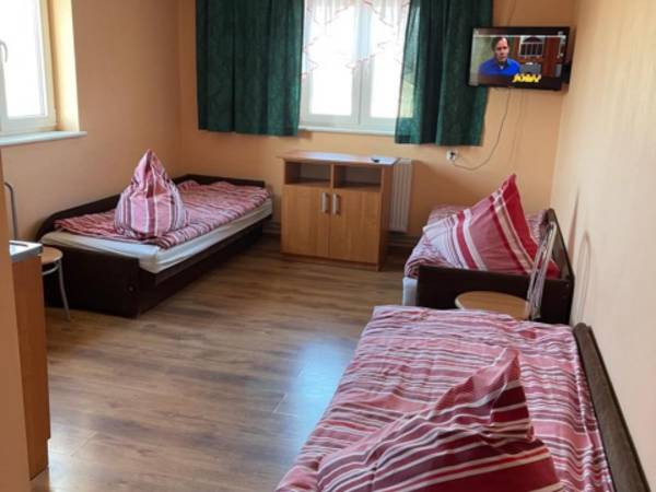 Pokoje Gościnne + Pracownicze Babik Pokoje Gościnne + Pracownicze Babik