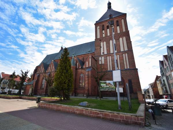 Katedra pw. Niepokalanego Poczęcia NMP w Koszalinie Katedra pw. Niepokalanego Poczęcia NMP w Koszalinie