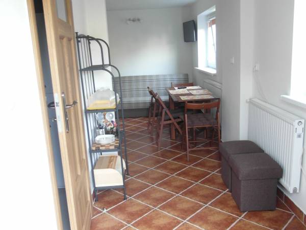 Apartamenty: brązowy i turkusowy Apartamenty: brązowy i turkusowy