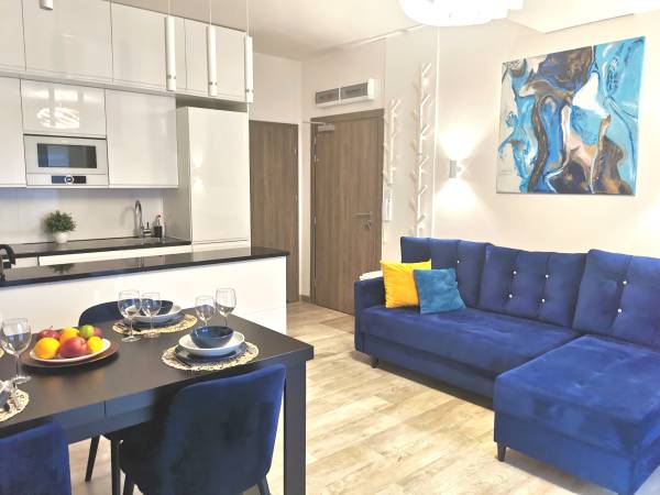 Apartament Perła 5 Mórz - salon z aneksem kuchennym 