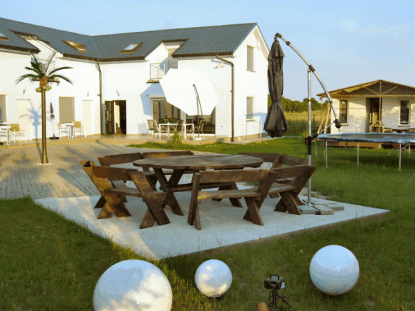 Apartamenty oraz domek nad morzem