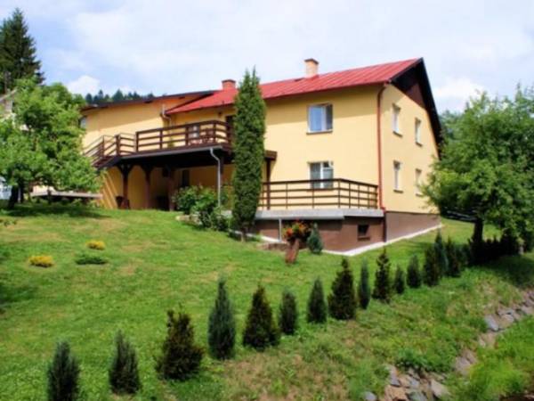 Pokoje Gościnne Dąbrówka