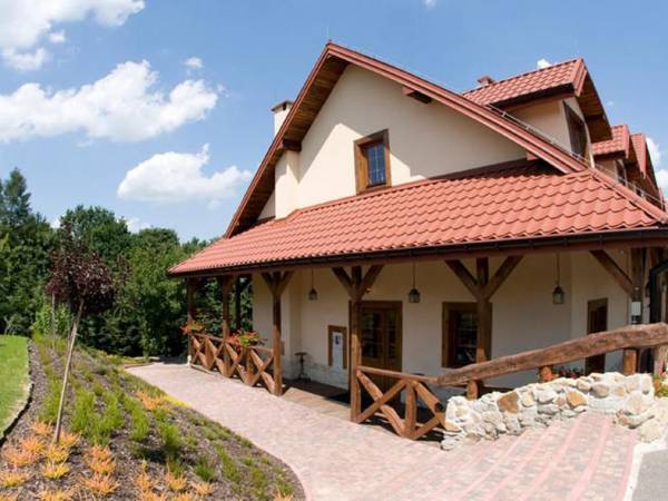 Pstrągowa